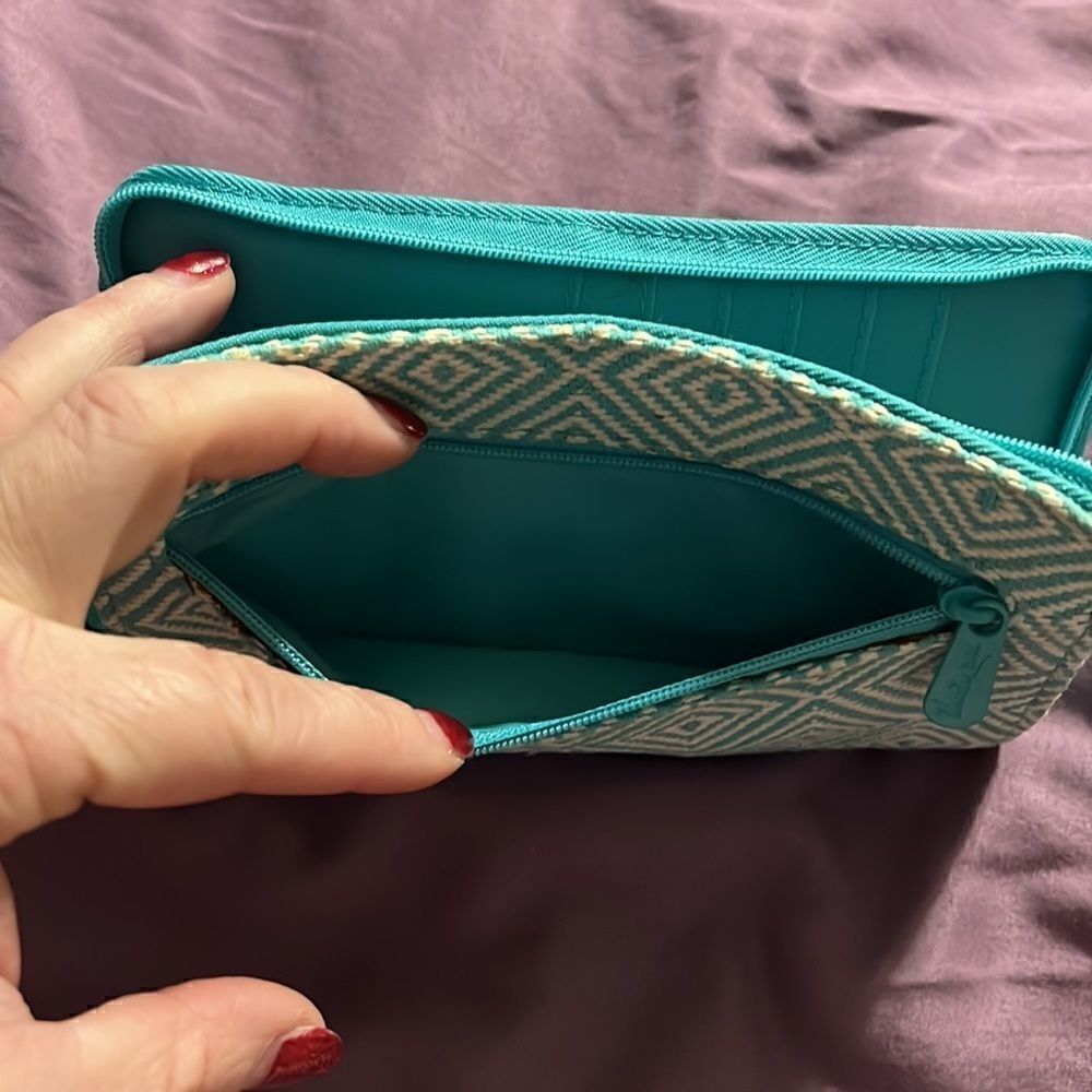 Thirty-One Wallet  - Picture 5 of 6
